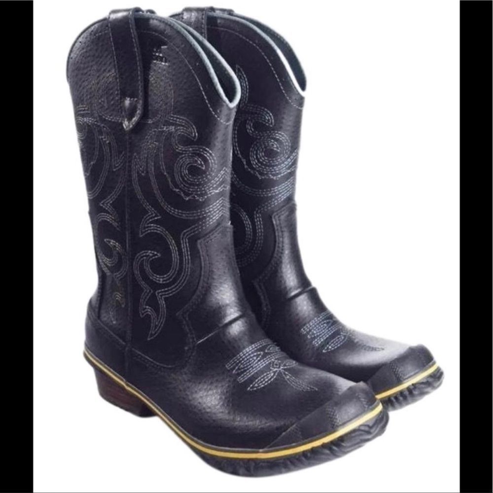 Sorel Black Slim western Rouge Boots Size 9